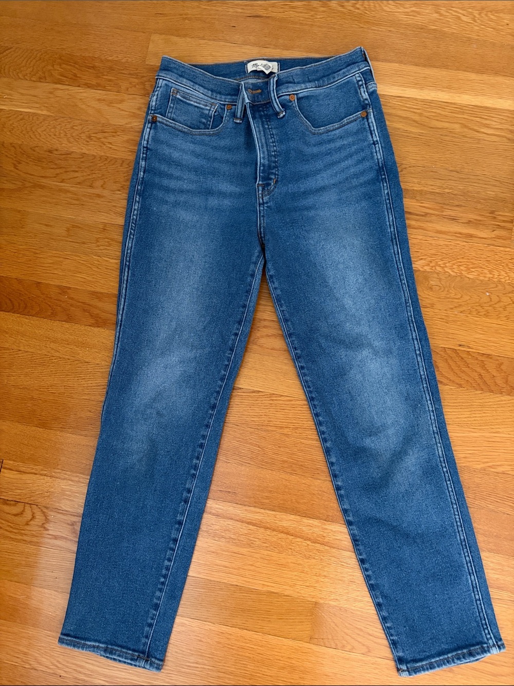 Madewell High-Rise Stovepipe Jeans in Blue